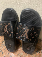 Load image into Gallery viewer, Sandals
