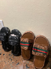 Load image into Gallery viewer, Sandals
