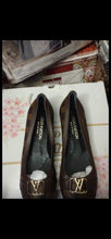 Load image into Gallery viewer, Women Louis Vuitton Shoes
