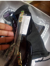 Load image into Gallery viewer, Glasses
