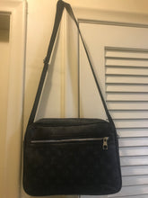 Load image into Gallery viewer, Shoulder Bags

